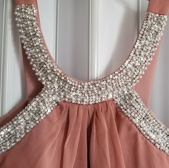 Dress - Picture 3 of 5